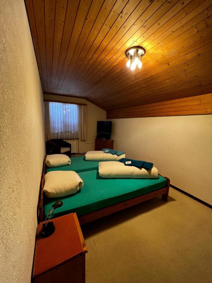 Hotel Pez Ault Disentis Exterior foto